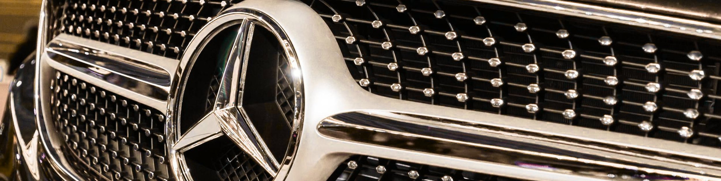 Mercedes Benz Executive Chauffeur Car Front Grille